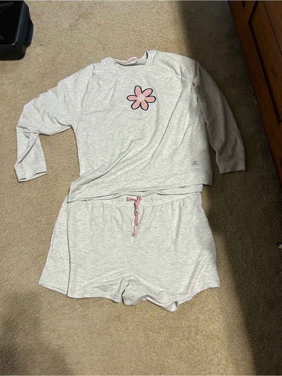 Life Is Good Other - Life Is Good Light Gray Pajama Set with Pink Flower